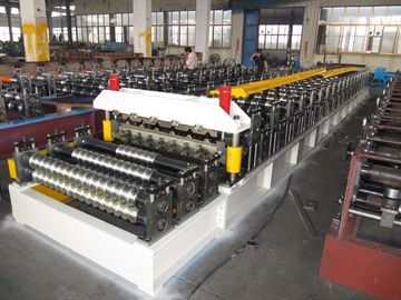Китай Двойной слой гофрировал крен формируя машину 5.5KW цепью поставщик