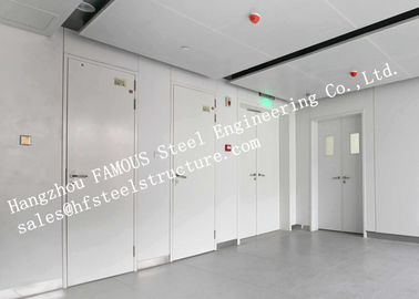 Китай Двери Финисдед цвета и стиля широкого диапазона поверхностным расклассифицированные огнем для складского помещения поставщик